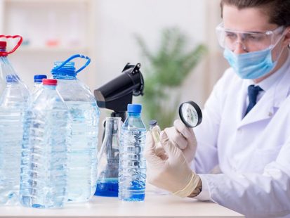 Доколко е полезна минералната вода в пластмасови бутилки